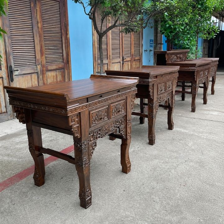 Bàn Thờ Gia Tiên Gỗ Muồng Xanh HH-B25 – Vẻ Đẹp Trang Nghiêm Trong Không Gian Thờ Việt Bàn Thờ Gia Tiên Gỗ Muồng Xanh HH-B25 – Vẻ Đẹp Trang Nghiêm Trong Không Gian Thờ Việt
